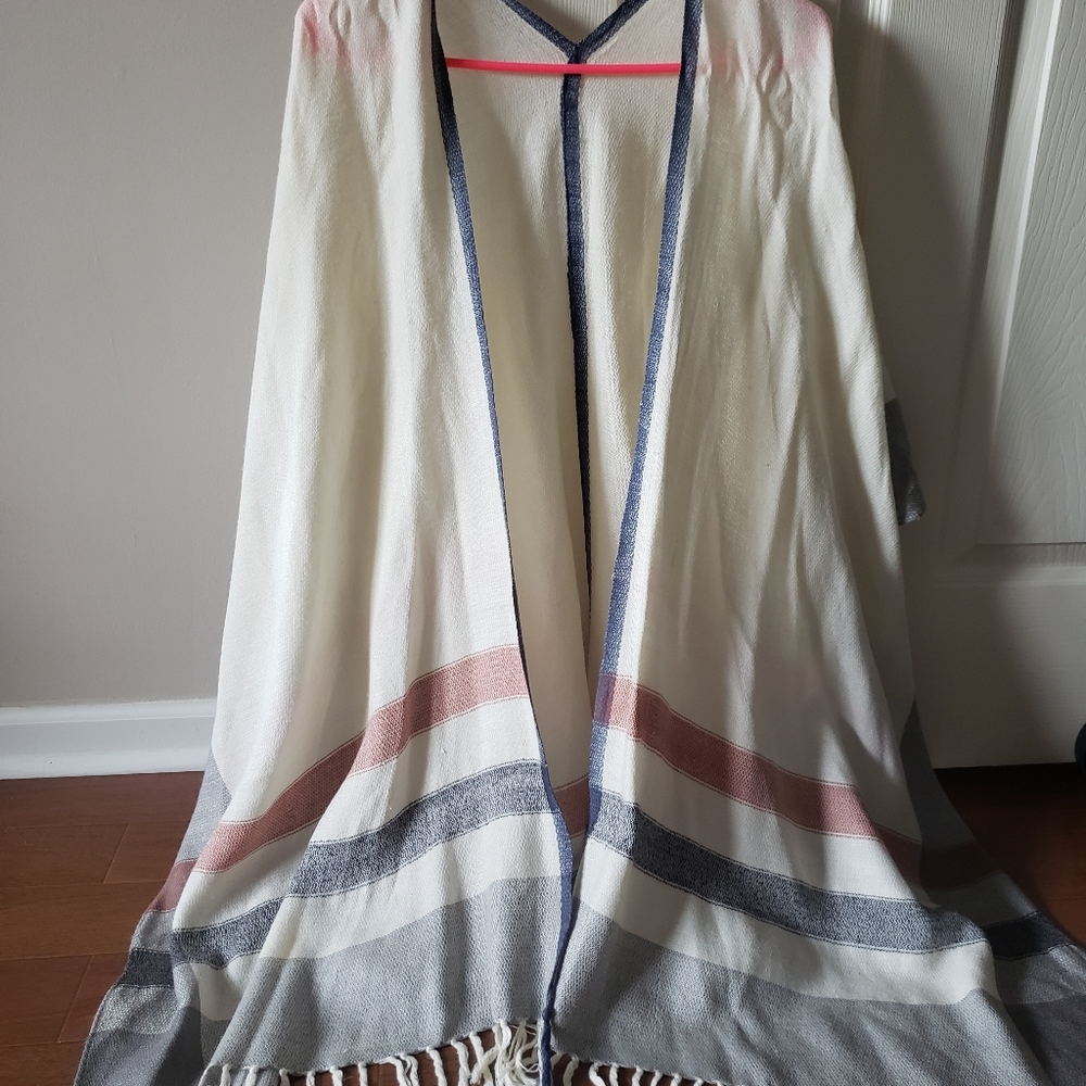 Loft wool shawl wrap (0426)